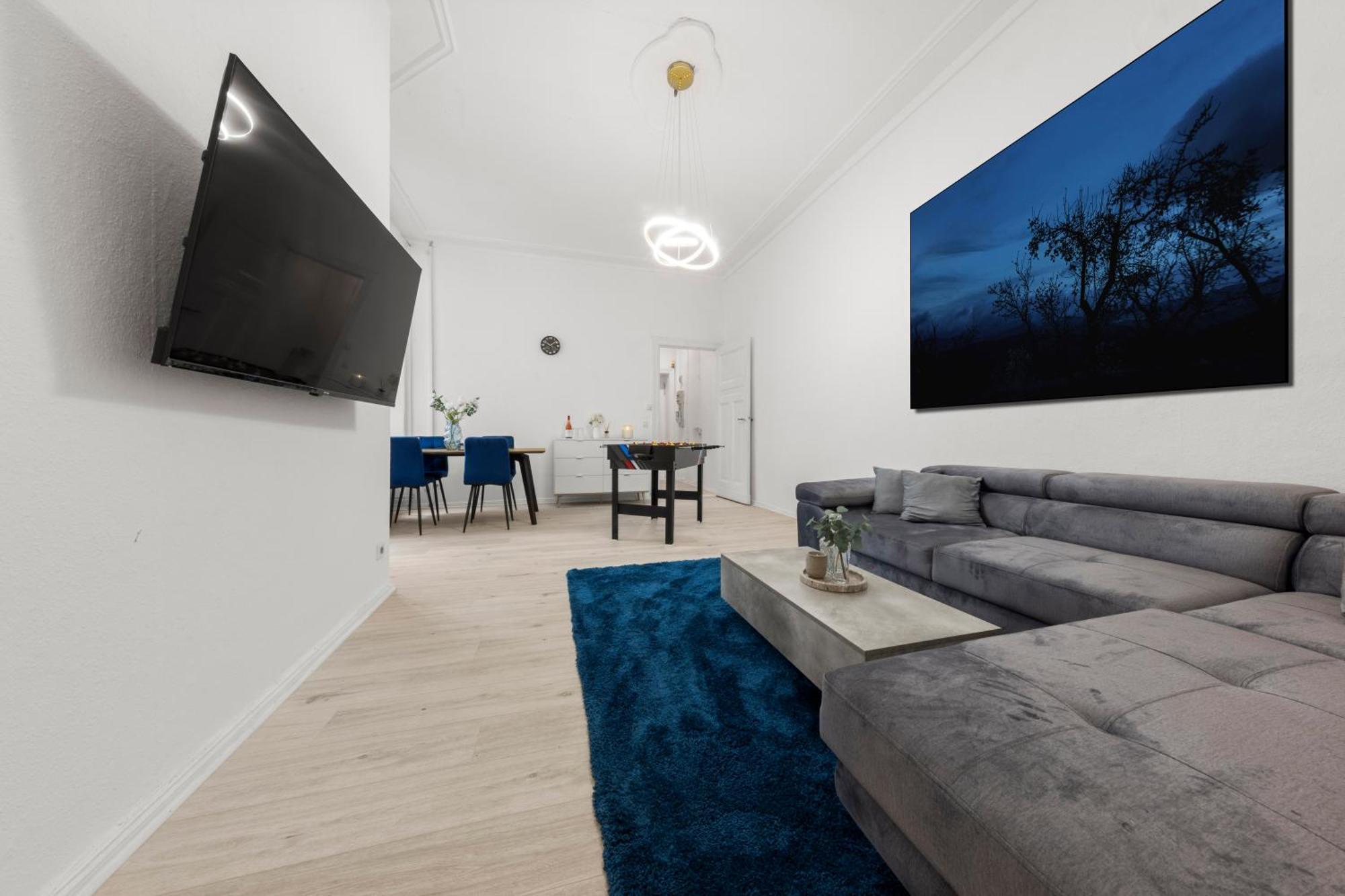 62Qm2, Massageseat, Billard-Table, King-Sized Bed Appartement Berlijn Buitenkant foto